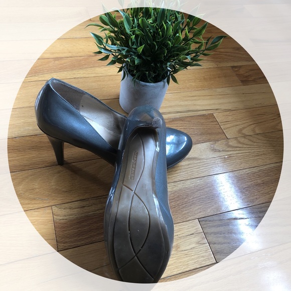 ❤️Grey Patten Marc Fisher Platforms - Picture 3 of 3